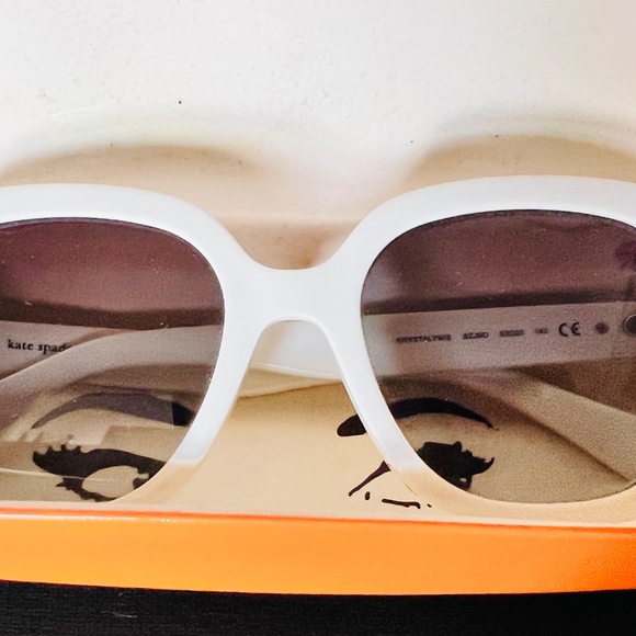 😎Designer Sunglasses | Kate Spade Vintage-style Oversized Sunglasses (disconti - Picture 3 of 10